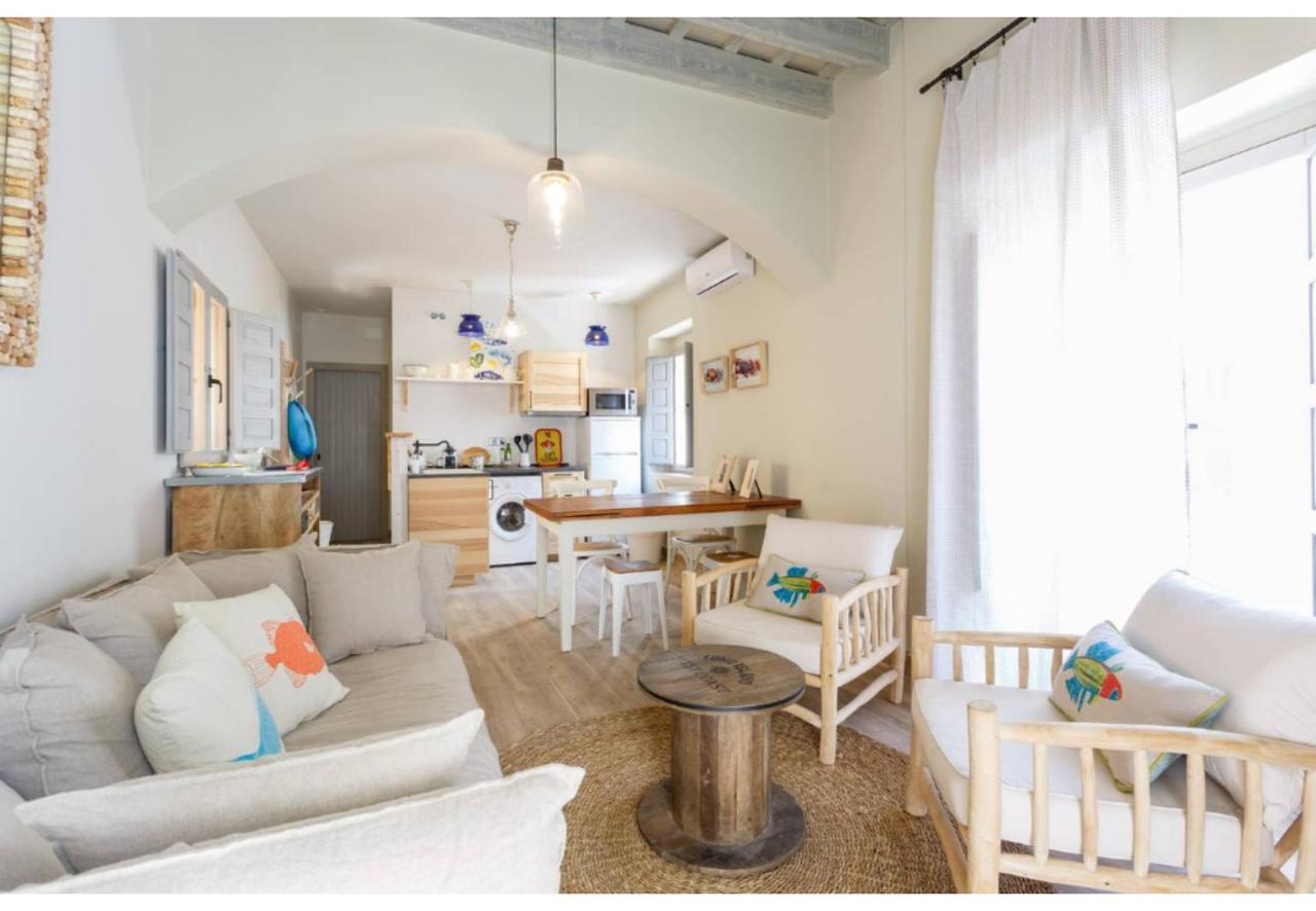 Terraza-Caleta Beach Home By Cadiz4Rentals المظهر الخارجي الصورة